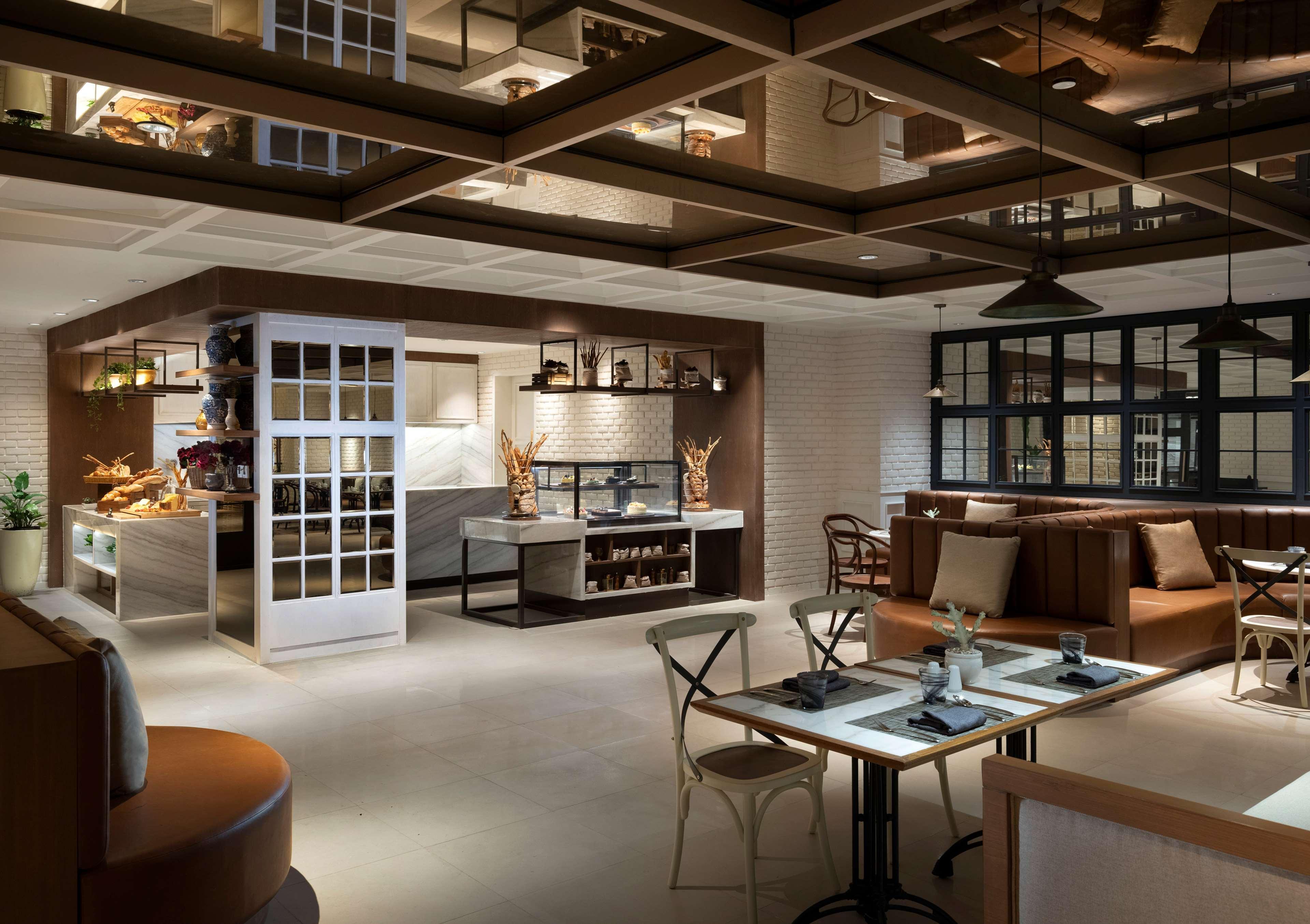 Hotel Doubletree By Hilton 5*